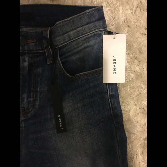 🆕 J BRAND distressed skinny jeans 🆕 - Picture 8 of 14